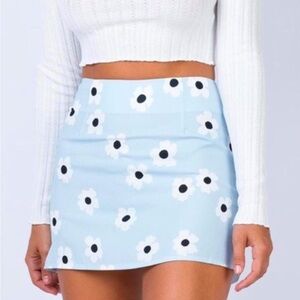 Princess Polly Blue Flower Mini Skirt!